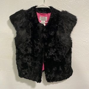 NWOT Skaist Taylor Black Faux Fur Vest